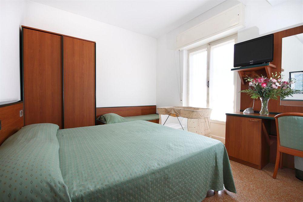 Albergo Adriana Celle Ligure Exterior photo