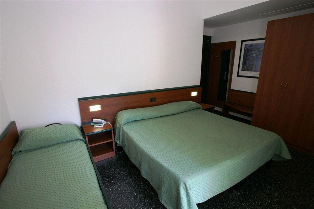 Albergo Adriana Celle Ligure Exterior photo