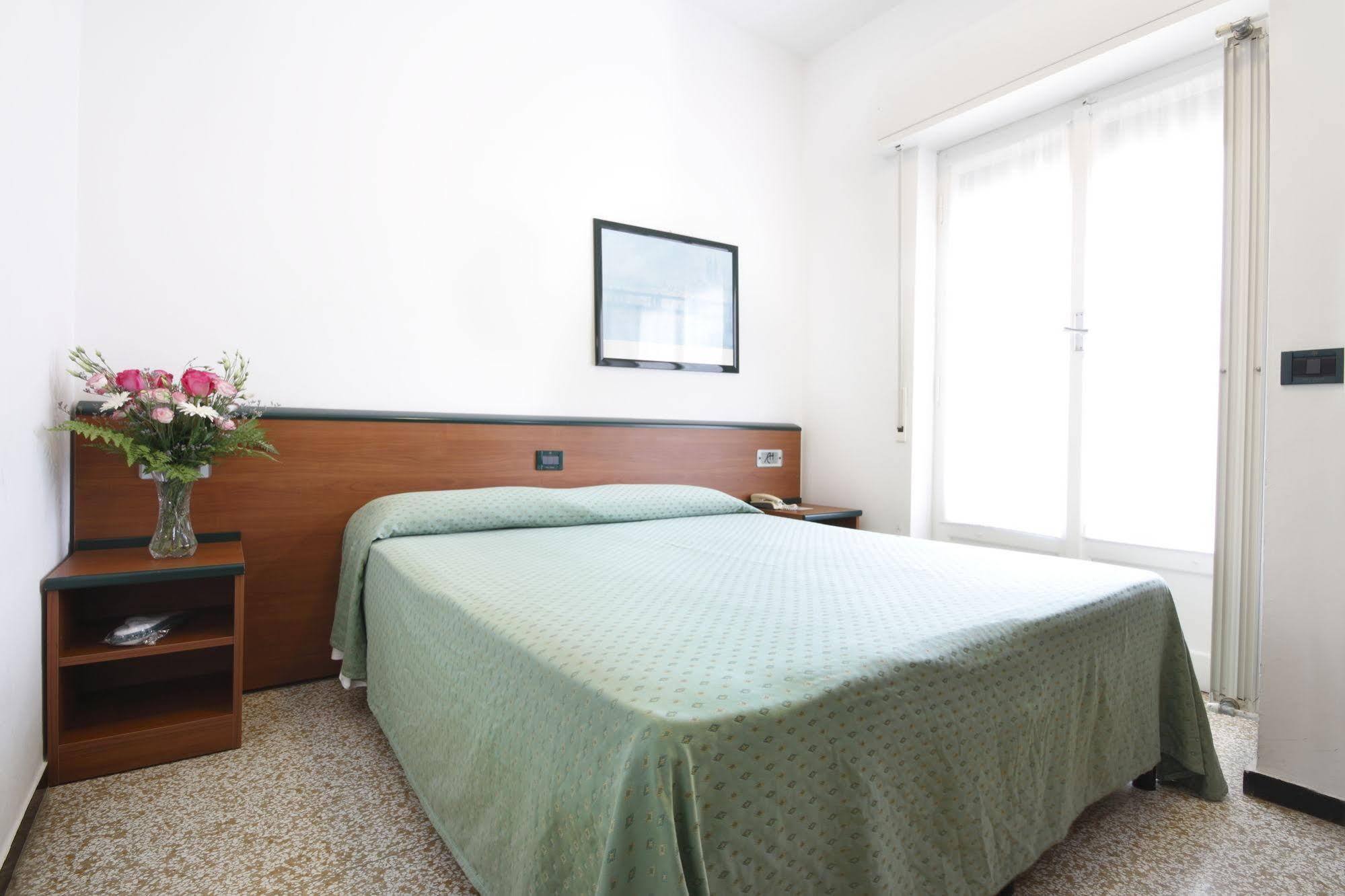 Albergo Adriana Celle Ligure Exterior photo
