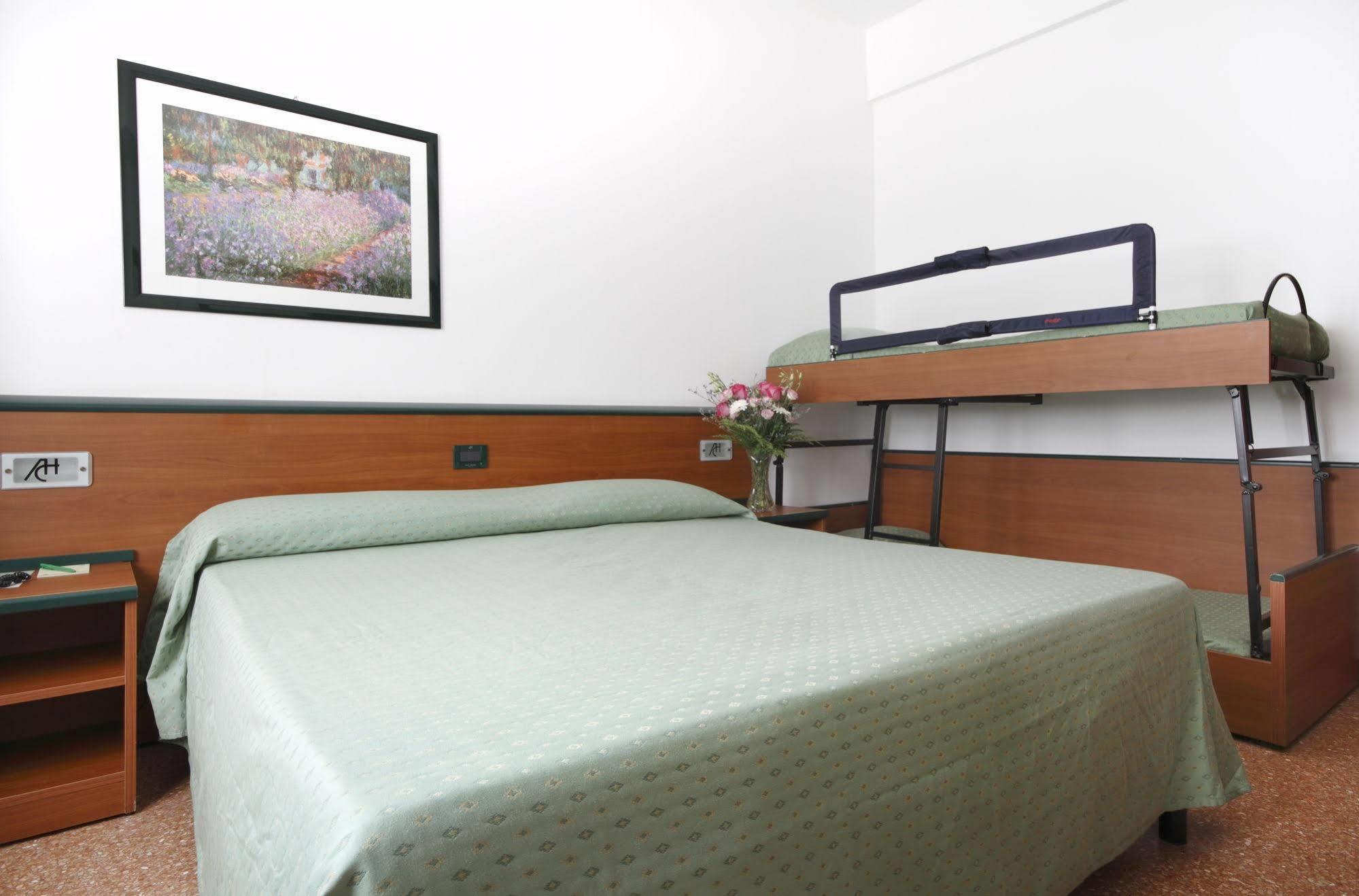 Albergo Adriana Celle Ligure Exterior photo